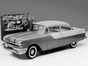 1955 Pontiac Chieftain 860 2-Door Sedan